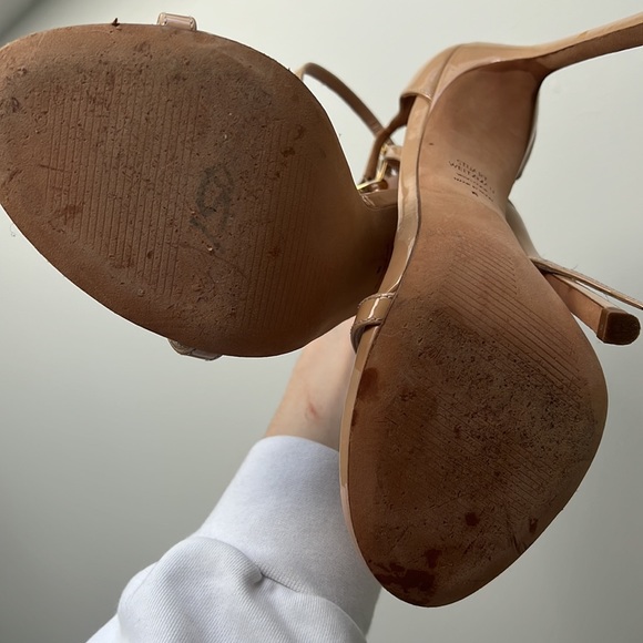 Stuart Weitzman | Nudistsong Patent Ankle-Wrap High-Heel Sandals - Picture 5 of 7